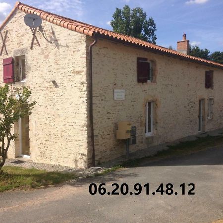 Chambres D'Hotes "La Source" Mareuil-sur-Lay Zewnętrze zdjęcie
