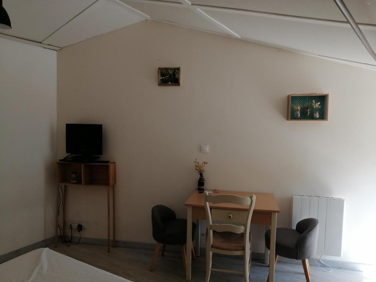 Chambres D'Hotes "La Source" Mareuil-sur-Lay Zewnętrze zdjęcie