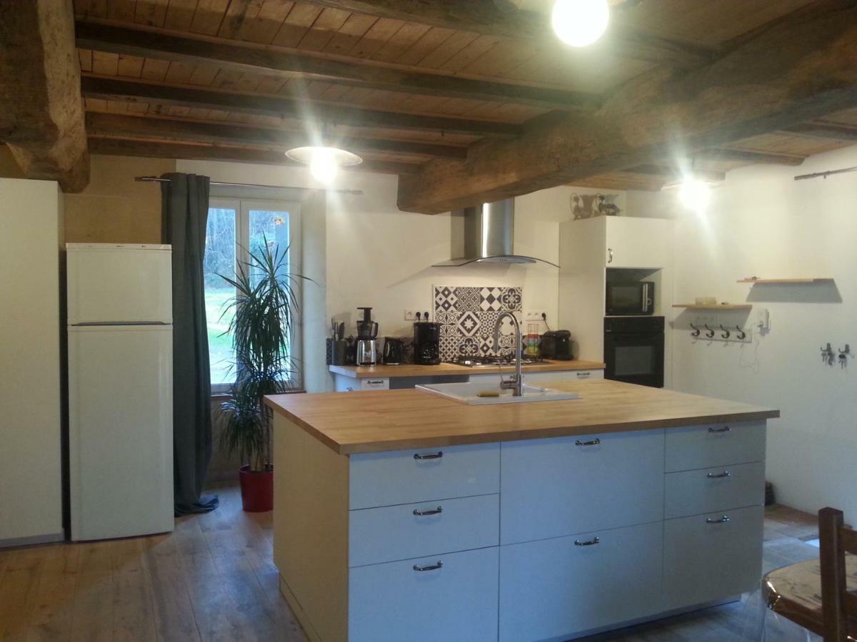 Chambres D'Hotes "La Source" Mareuil-sur-Lay Zewnętrze zdjęcie